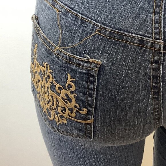Y2K Size 7 Hip Jeans Smoked Denim Bermuda Shorts With Gold Stiching On Pockets - Picture 4 of 5